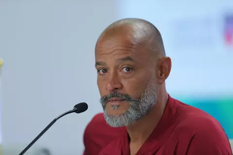 مدرب الاتحاد: كانتي لا يعاني من مشكلات بدنية.. ولن نغير أي شيء أمام الهلال